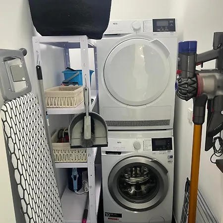 Beautiful 2 Bedrooms Flat In Luxemburg