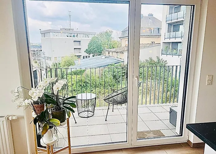 Beautiful 2 Bedrooms Flat In Apartment Luxemburg